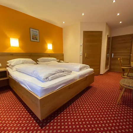 Hotel-pension Strolz 호텔 3*