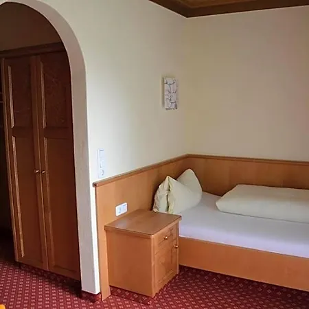 Hotel-pension Strolz Hotel 3*