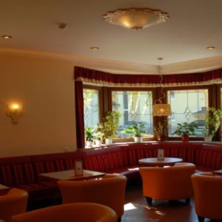 Готель Hotel-pension Strolz Майргофен