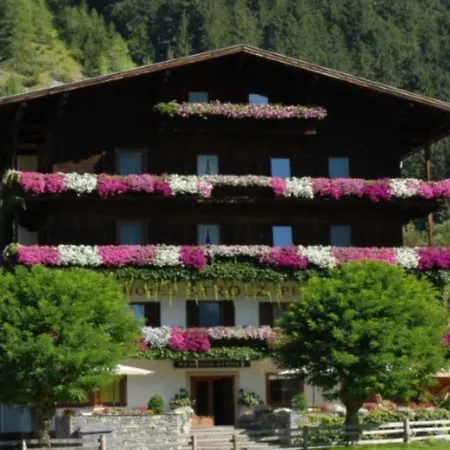 Hotel-pension Strolz Готель Майргофен