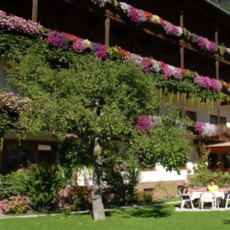 Hotel-pension Strolz Готель