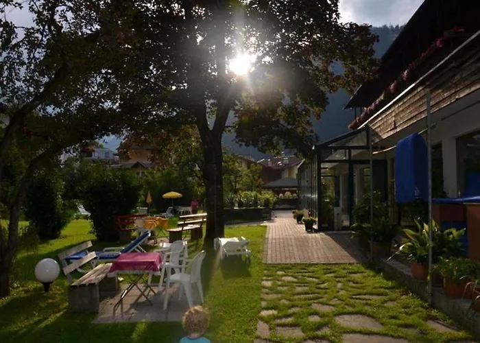 Hotel-pension Strolz 3*